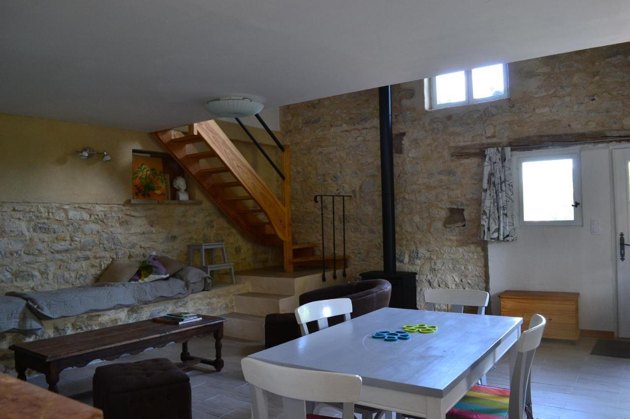 Couanac Gite Familial A La Campagne Avec Piscine Cayriech Exterior photo