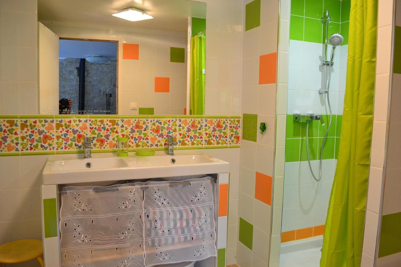 Couanac Gite Familial A La Campagne Avec Piscine Cayriech Exterior photo